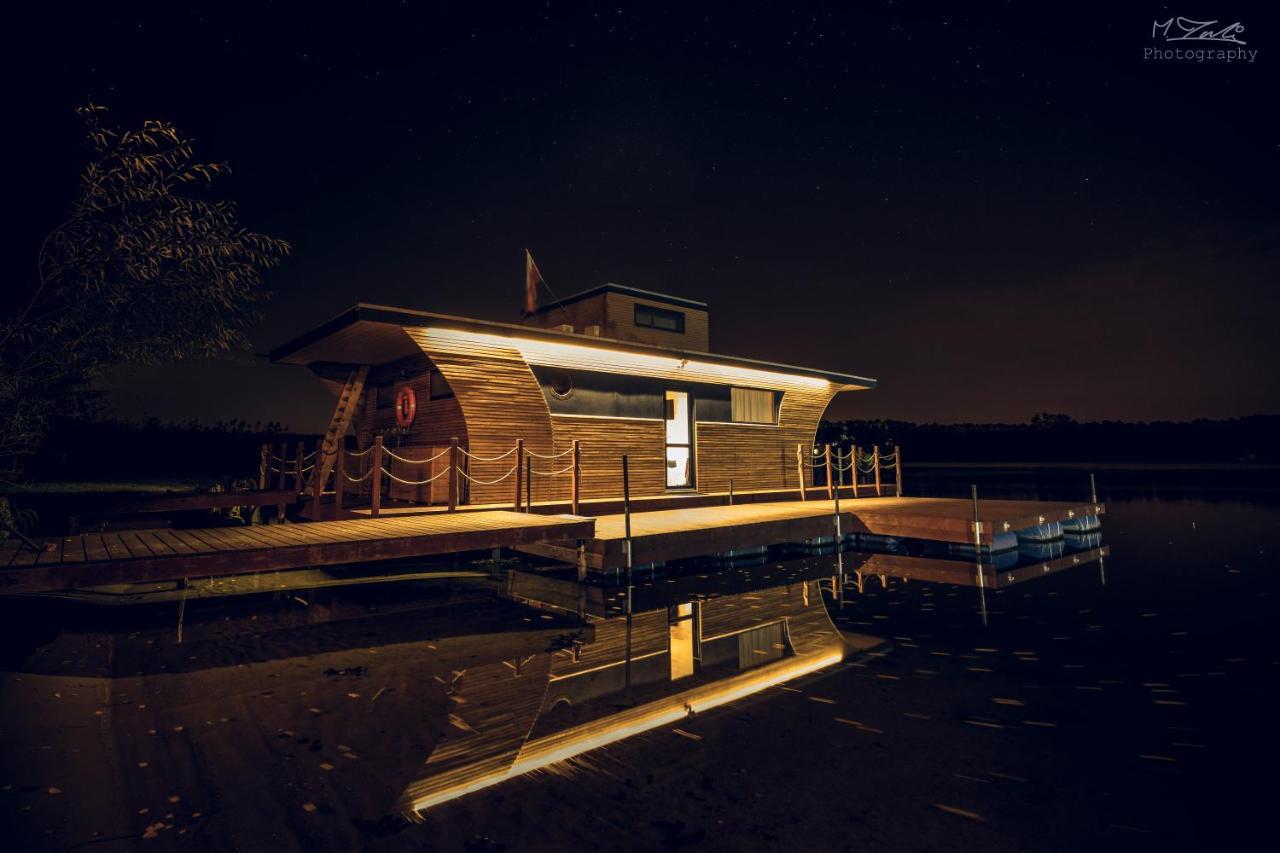 Hotel Houseboat Slesin Exterior foto