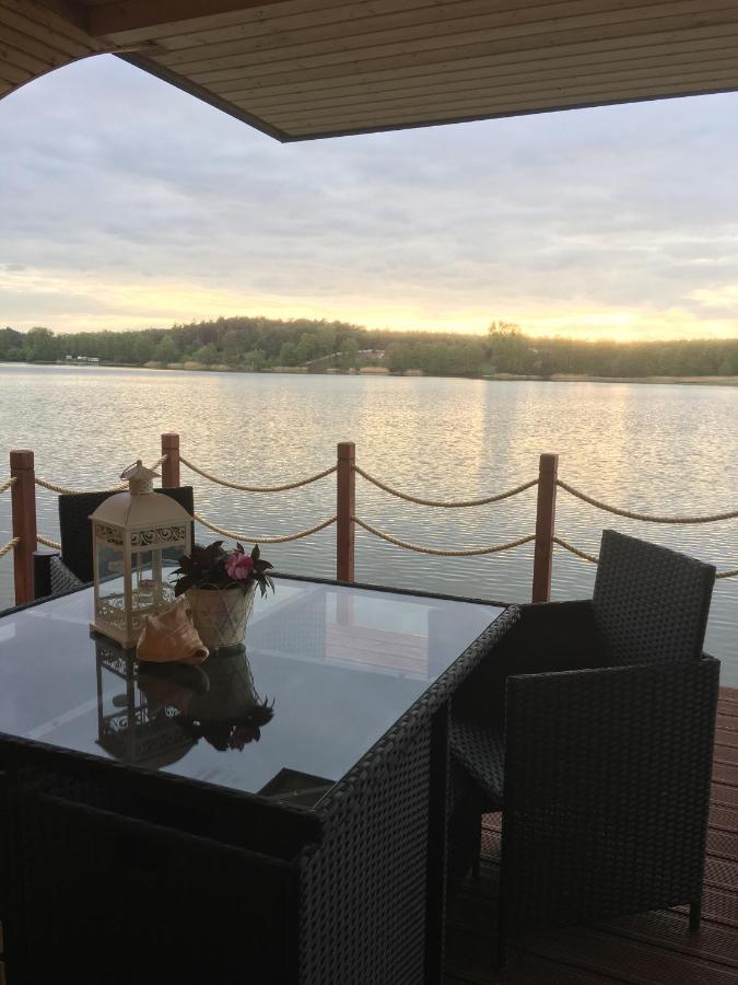 Hotel Houseboat Slesin Exterior foto